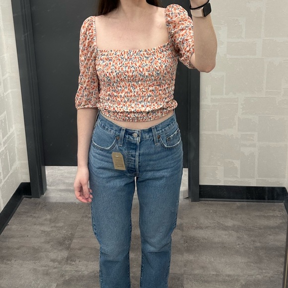 Floral Dynamite Crop Sleeve Top (Small) - Picture 3 of 3